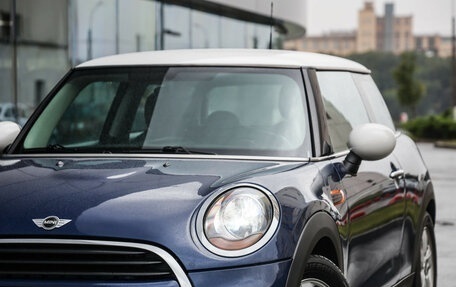 MINI Hatch, 2016 год, 1 449 000 рублей, 2 фотография