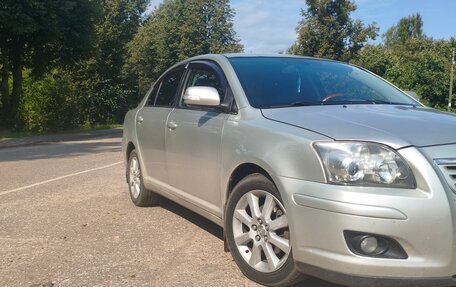 Toyota Avensis III рестайлинг, 2008 год, 740 000 рублей, 2 фотография