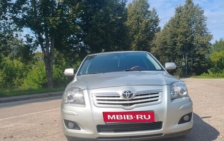 Toyota Avensis III рестайлинг, 2008 год, 740 000 рублей, 4 фотография