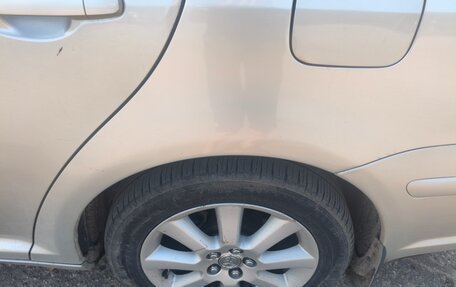 Toyota Avensis III рестайлинг, 2008 год, 740 000 рублей, 11 фотография