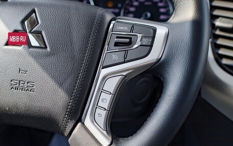 Mitsubishi Pajero Sport III рестайлинг, 2023 год, 4 150 000 рублей, 28 фотография