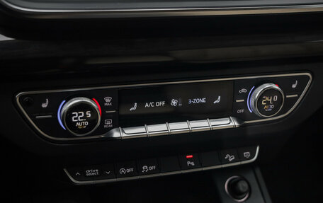 Audi Q5, 2018 год, 2 379 000 рублей, 17 фотография