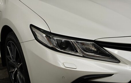 Toyota Camry, 2021 год, 3 085 000 рублей, 10 фотография