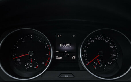 Volkswagen Tiguan II, 2018 год, 2 499 000 рублей, 14 фотография