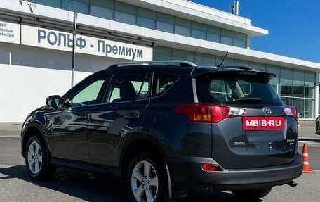 Toyota RAV4, 2013 год, 2 247 000 рублей, 7 фотография