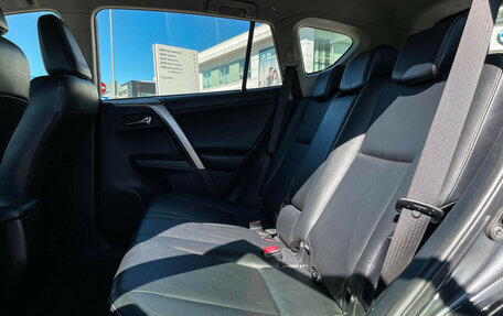 Toyota RAV4, 2013 год, 2 247 000 рублей, 10 фотография