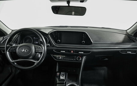 Hyundai Sonata VIII, 2021 год, 2 299 000 рублей, 10 фотография