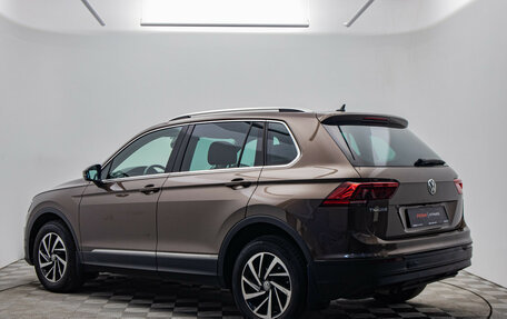 Volkswagen Tiguan II, 2019 год, 2 395 000 рублей, 3 фотография