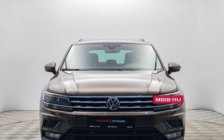 Volkswagen Tiguan II, 2019 год, 2 395 000 рублей, 8 фотография