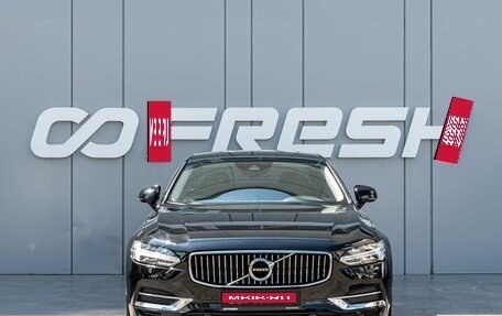 Volvo S90 II рестайлинг, 2020 год, 4 360 000 рублей, 3 фотография
