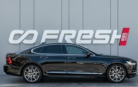 Volvo S90 II рестайлинг, 2020 год, 4 360 000 рублей, 5 фотография
