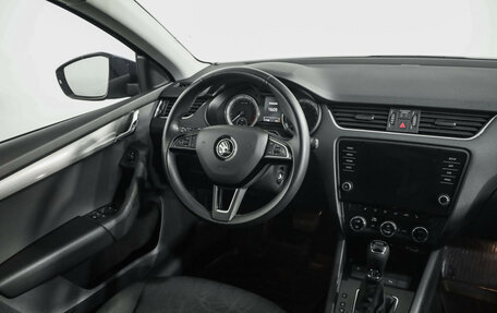 Skoda Octavia, 2019 год, 1 879 000 рублей, 9 фотография