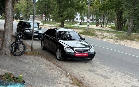 Mercedes-Benz S-Класс, 2004 год, 600 000 рублей, 3 фотография