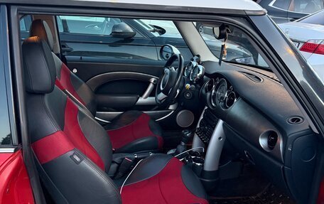 MINI Hatch, 2006 год, 1 100 000 рублей, 5 фотография