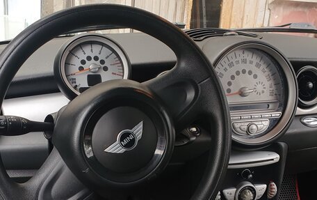 MINI Hatch, 2009 год, 400 000 рублей, 4 фотография