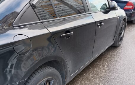 Chevrolet Cruze II, 2010 год, 440 000 рублей, 6 фотография