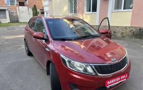 KIA Rio III рестайлинг, 2014 год, 870 000 рублей, 2 фотография