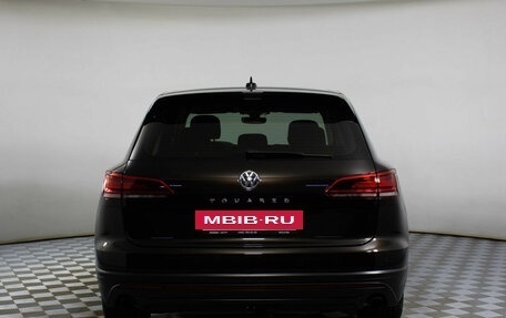 Volkswagen Touareg III, 2019 год, 5 430 000 рублей, 6 фотография