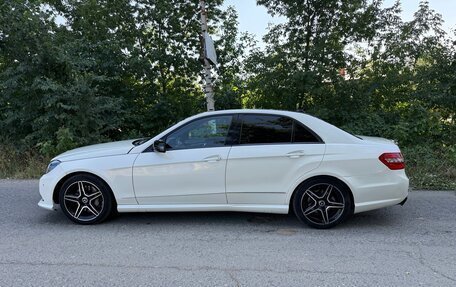 Mercedes-Benz E-Класс, 2012 год, 1 100 000 рублей, 8 фотография
