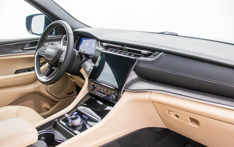 Jeep Grand Cherokee, 2023 год, 6 250 000 рублей, 10 фотография