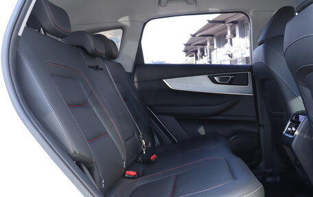 Chery Tiggo 7 Pro, 2022 год, 1 630 000 рублей, 10 фотография