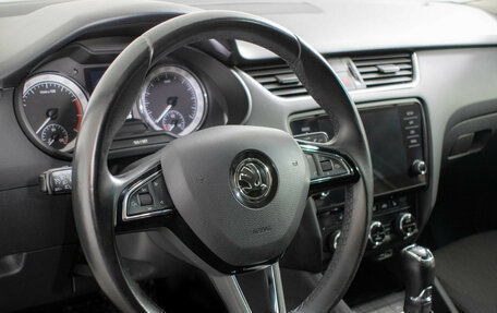 Skoda Octavia, 2018 год, 1 935 000 рублей, 13 фотография