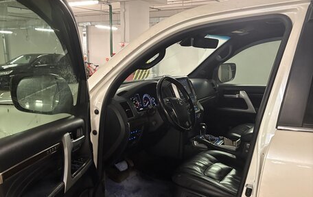 Toyota Land Cruiser 200, 2020 год, 5 500 000 рублей, 8 фотография