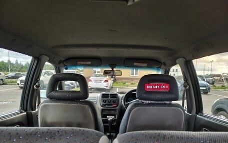 Suzuki Swift II, 2001 год, 300 000 рублей, 5 фотография