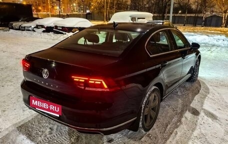 Volkswagen Passat B8 рестайлинг, 2020 год, 2 600 000 рублей, 6 фотография