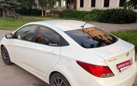 Hyundai Solaris II рестайлинг, 2016 год, 950 000 рублей, 3 фотография