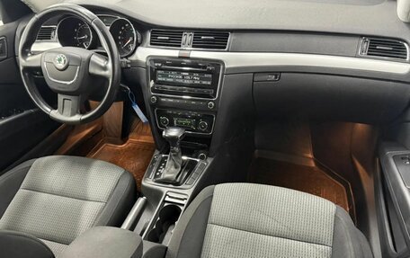 Skoda Superb III рестайлинг, 2012 год, 980 001 рублей, 15 фотография