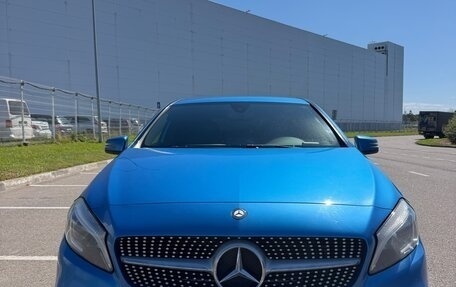 Mercedes-Benz A-Класс, 2016 год, 1 700 000 рублей, 1 фотография