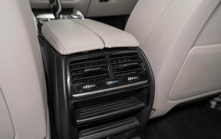 BMW 5 серия, 2017 год, 2 570 000 рублей, 13 фотография