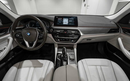 BMW 5 серия, 2017 год, 2 570 000 рублей, 8 фотография