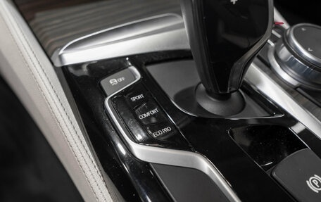 BMW 5 серия, 2017 год, 2 570 000 рублей, 15 фотография