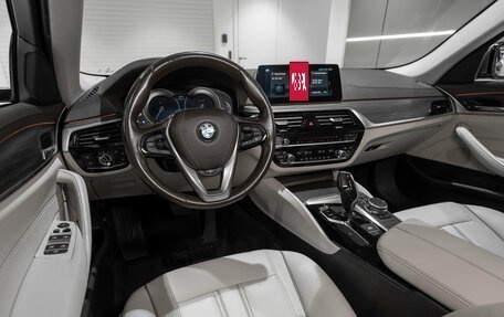 BMW 5 серия, 2017 год, 2 570 000 рублей, 7 фотография