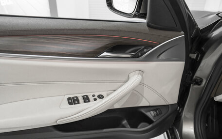BMW 5 серия, 2017 год, 2 570 000 рублей, 21 фотография