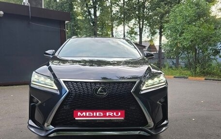 Lexus RX IV рестайлинг, 2017 год, 4 100 000 рублей, 5 фотография