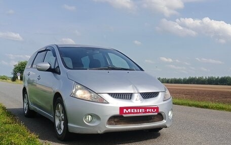 Mitsubishi Grandis, 2007 год, 800 000 рублей, 2 фотография
