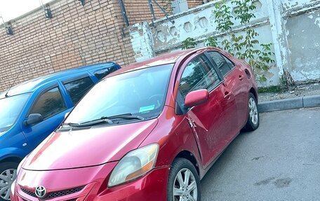 Toyota Yaris III рестайлинг, 2007 год, 310 000 рублей, 3 фотография