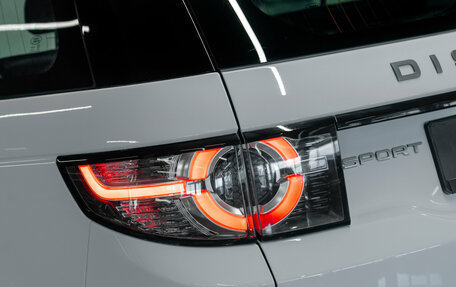 Land Rover Discovery Sport I рестайлинг, 2018 год, 1 990 000 рублей, 24 фотография