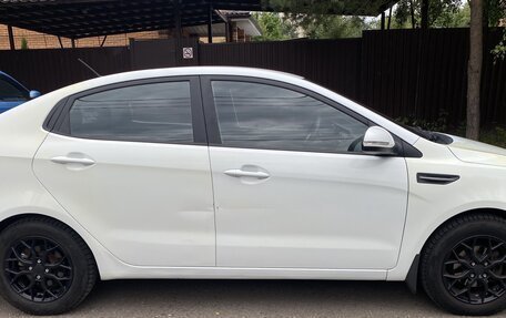 KIA Rio III рестайлинг, 2012 год, 560 000 рублей, 4 фотография