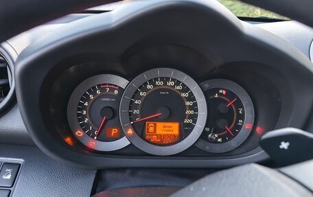 Toyota RAV4, 2011 год, 1 300 000 рублей, 7 фотография