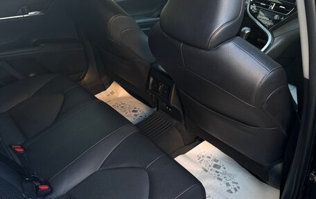 Toyota Camry, 2021 год, 2 890 000 рублей, 13 фотография