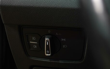Volkswagen Passat B8 рестайлинг, 2017 год, 1 799 000 рублей, 14 фотография