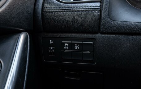 Mazda 6, 2016 год, 1 980 000 рублей, 17 фотография