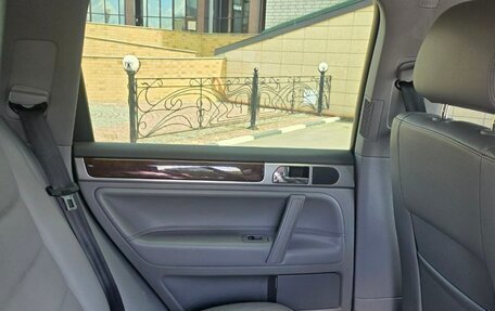 Volkswagen Touareg III, 2008 год, 1 299 000 рублей, 20 фотография