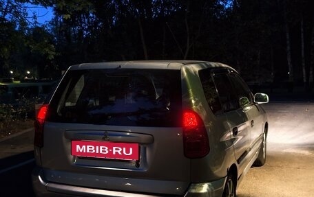 Mitsubishi Space Star I рестайлинг, 2003 год, 400 000 рублей, 31 фотография