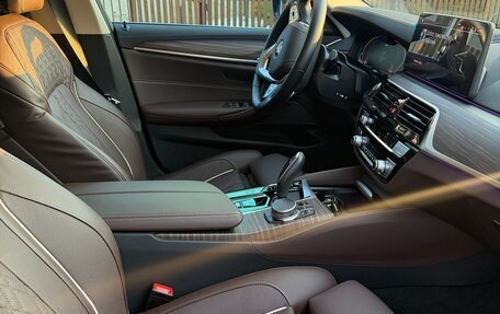 BMW 5 серия, 2022 год, 6 500 000 рублей, 13 фотография