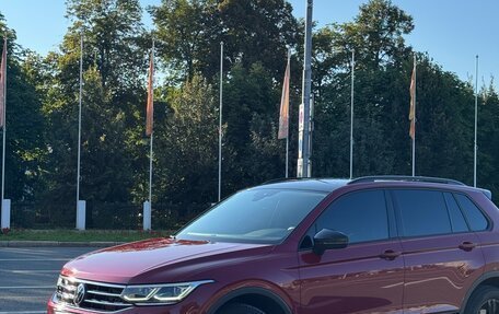 Volkswagen Tiguan II, 2021 год, 3 350 000 рублей, 3 фотография